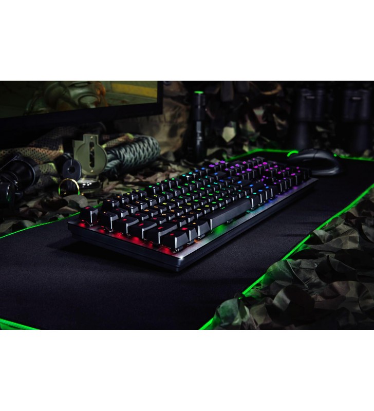 Tastatura razer huntsman, cu fir, us layout, neagra, chroma backlighting with 16.8 million customizable color options, razer opt