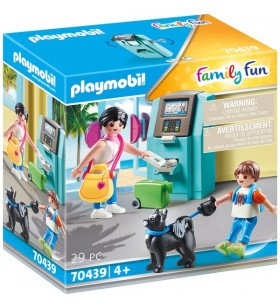 PLAYMOBIL 70439 Vacationer distractiv în familie cu jucărie de construcție ATM