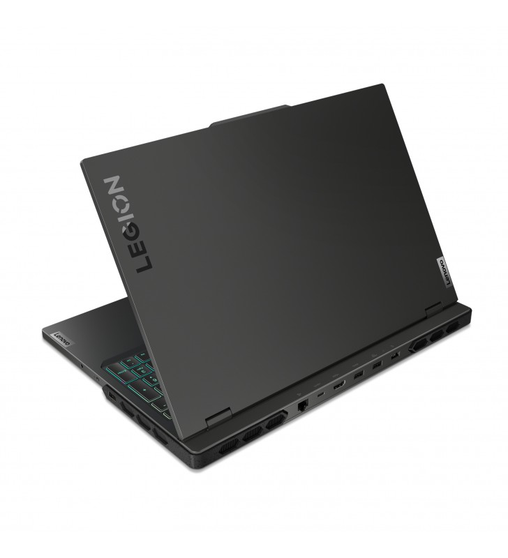 Lenovo Legion Pro 7 Laptop 40,6 cm (16") WQXGA Intel® Core™ i9 i9-13900HX 32 Giga Bites DDR5-SDRAM 1 TB SSD NVIDIA GeForce RTX